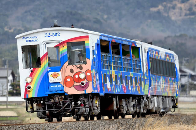 日本旅遊 Jr Pass 四國地區鐵路周遊券使用攻略跟著麵包超人主題列車去旅行 東南旅遊部落格 日本旅遊 Jr Pass 四國地區鐵路周遊券使用攻略跟著麵包超人主題列車去旅行 東南旅遊部落格